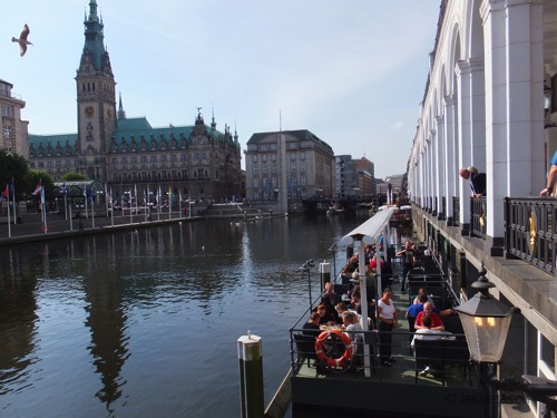 KT St Pauli 2014 03.jpg
